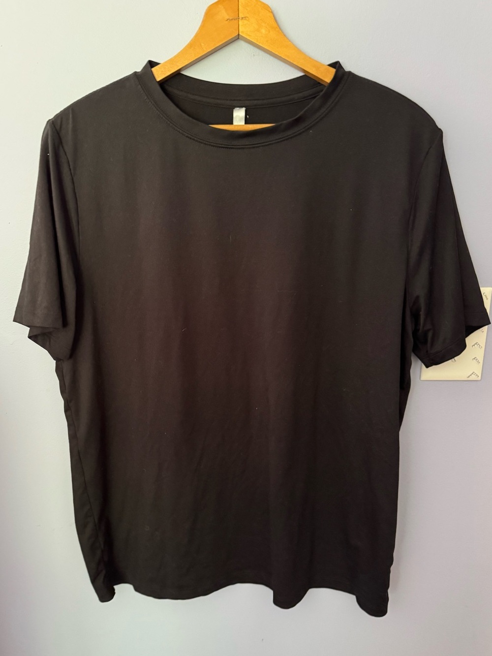 🦋Fabletics black t-shirt🦋